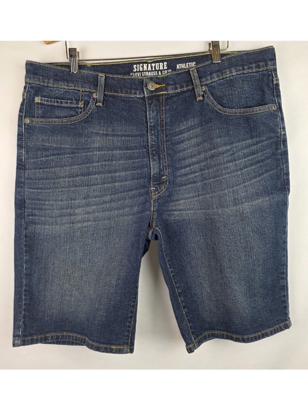 Signature by Levi Strauss Men's Jean Shorts Size 38 Blue Denim Levi's Athletic